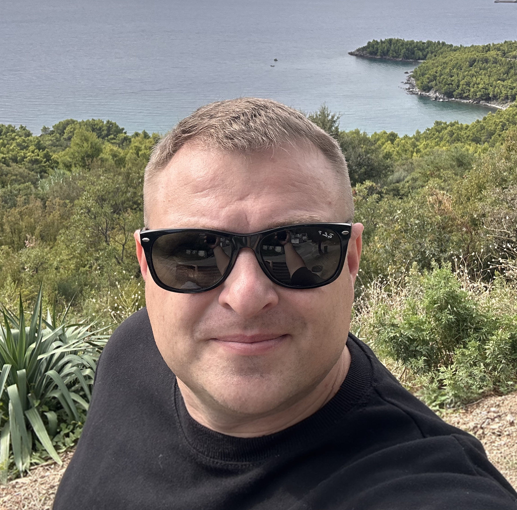 Александр Докукин