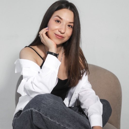 Александра Костян