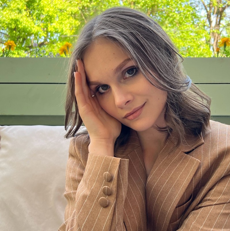 Анна Дукина