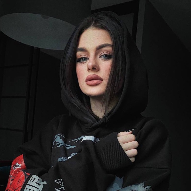 Анна Велитова