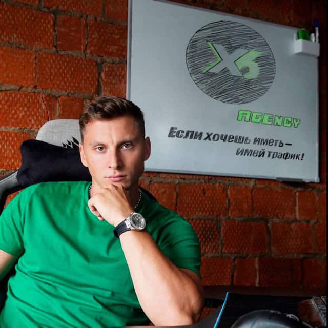 Антон Хоменок