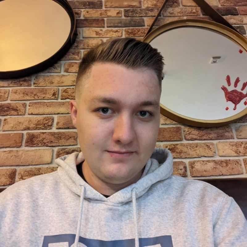 Антон Николаенко