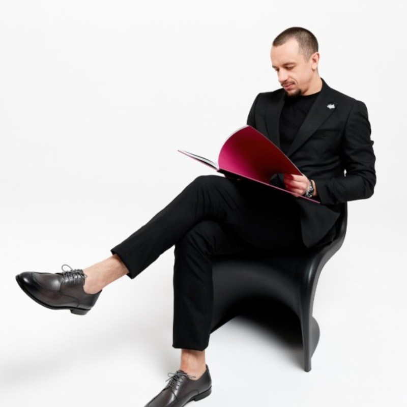 Денис Никишин