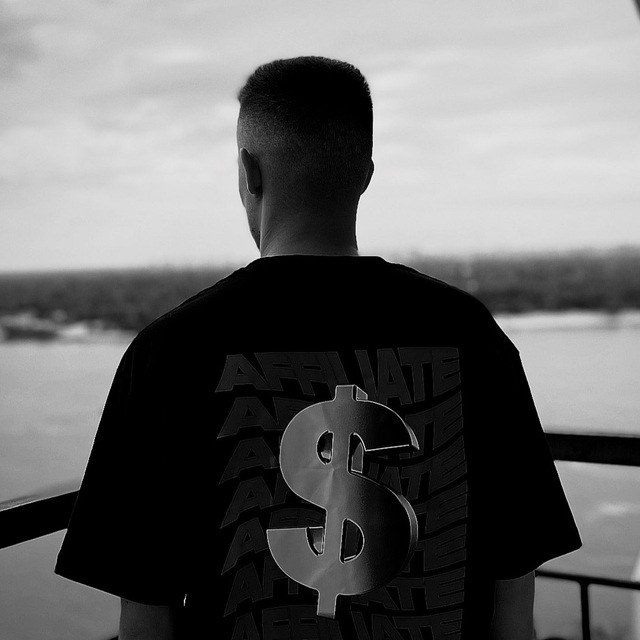 Дмитрий Коломиец