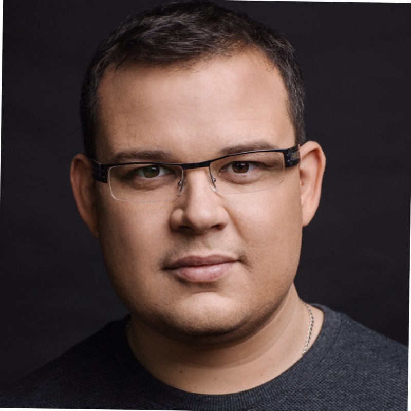 Дмитрий Петренко