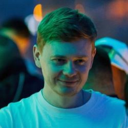 Егор Фролов