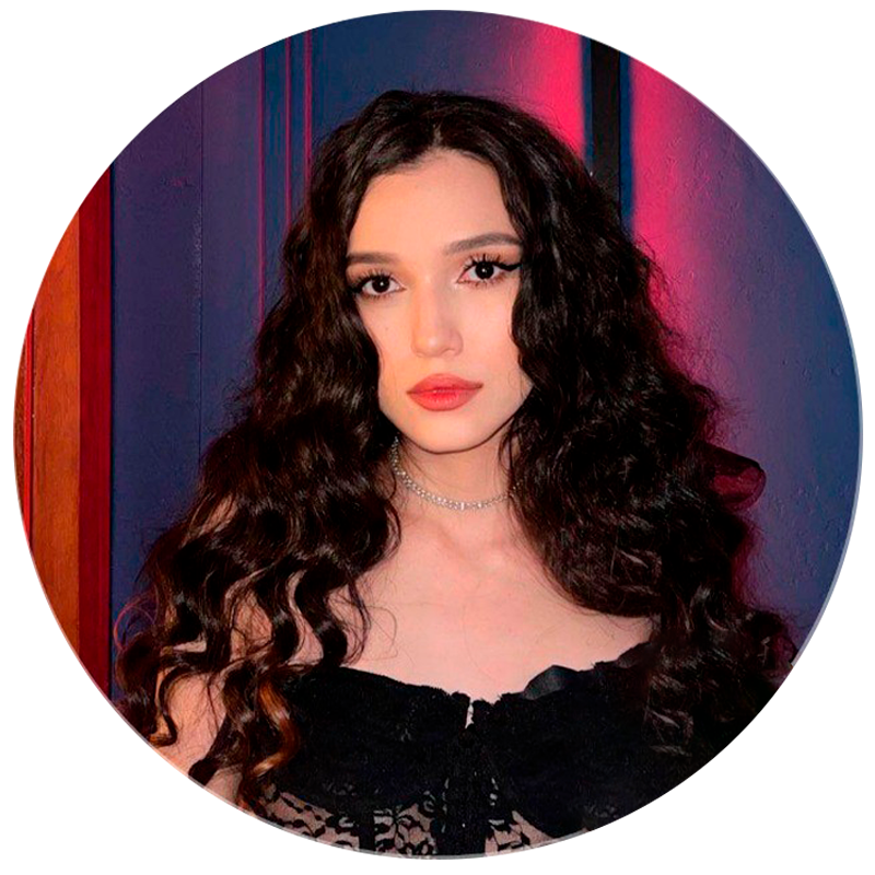 Мадина Омарова