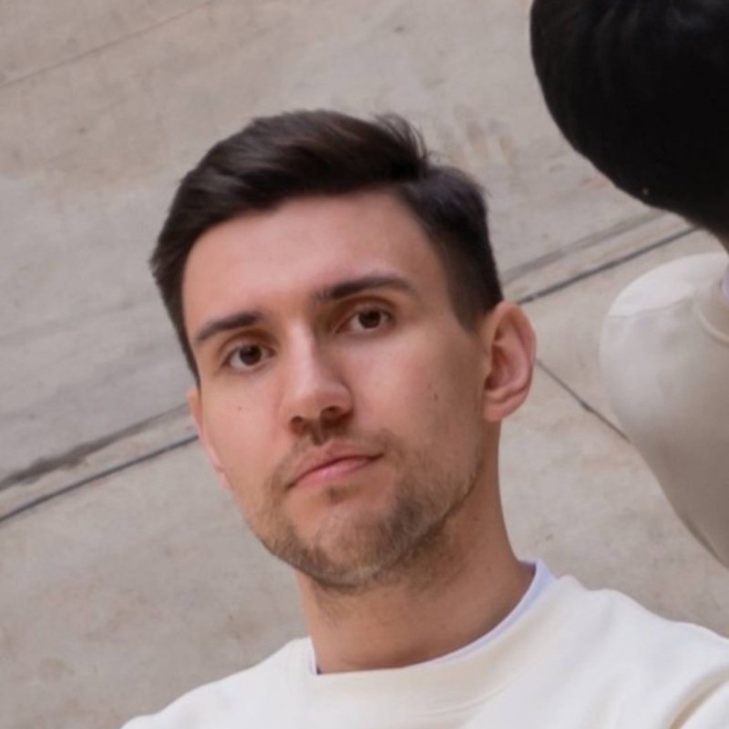 Максим Хлебников