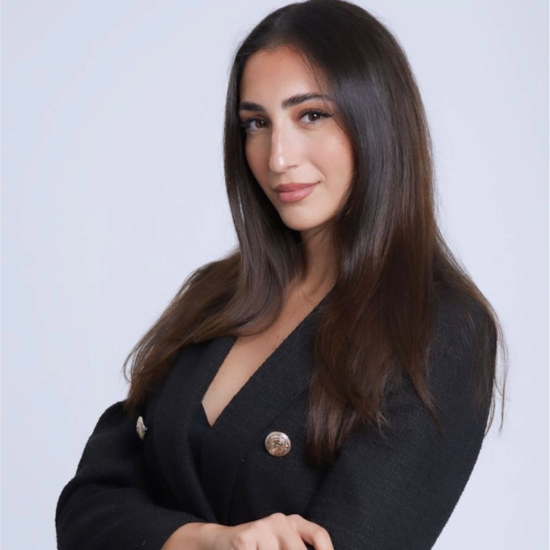 Милена Елишакова