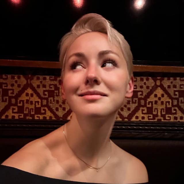 Александра